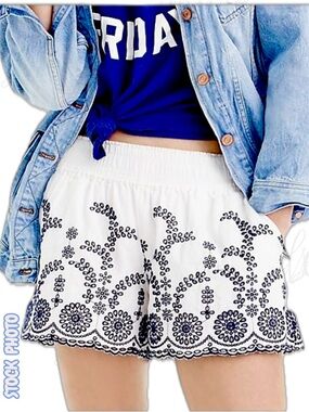 J.Crew JCREW White Navy Blue Floral Embroidered Pull-on Shorts XX-SMALL📌 #G5115